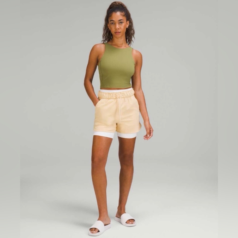 DONATING SOON- LULULEMON W7BRNS Stretch Luxtreme High-Rise Short 3.5" Prosecco